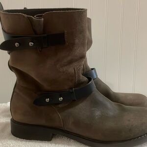 PRICE CUT!!!!  Rag & Bone moto boot waxed calfskin. Size EU40